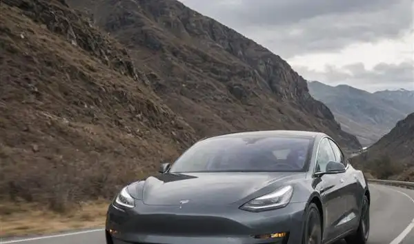 Driving the Tesla Model 3 Performance to Its Full Potential